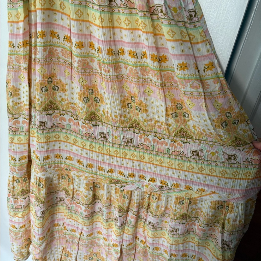 Floral Bohemian A-Line Maxi Dress w/ pockets - Picture 6 of 9